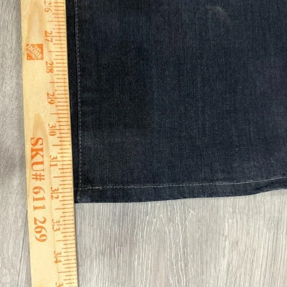 NWT Avenue Denim Barely Boot Jeans Women's 28 Average Dark Wash Stretch - Picture 8 of 8